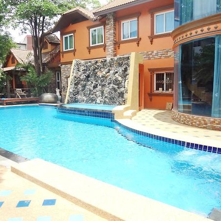 Khunsri Resort Art Boutique Hotel Pattaya Zewnętrze zdjęcie