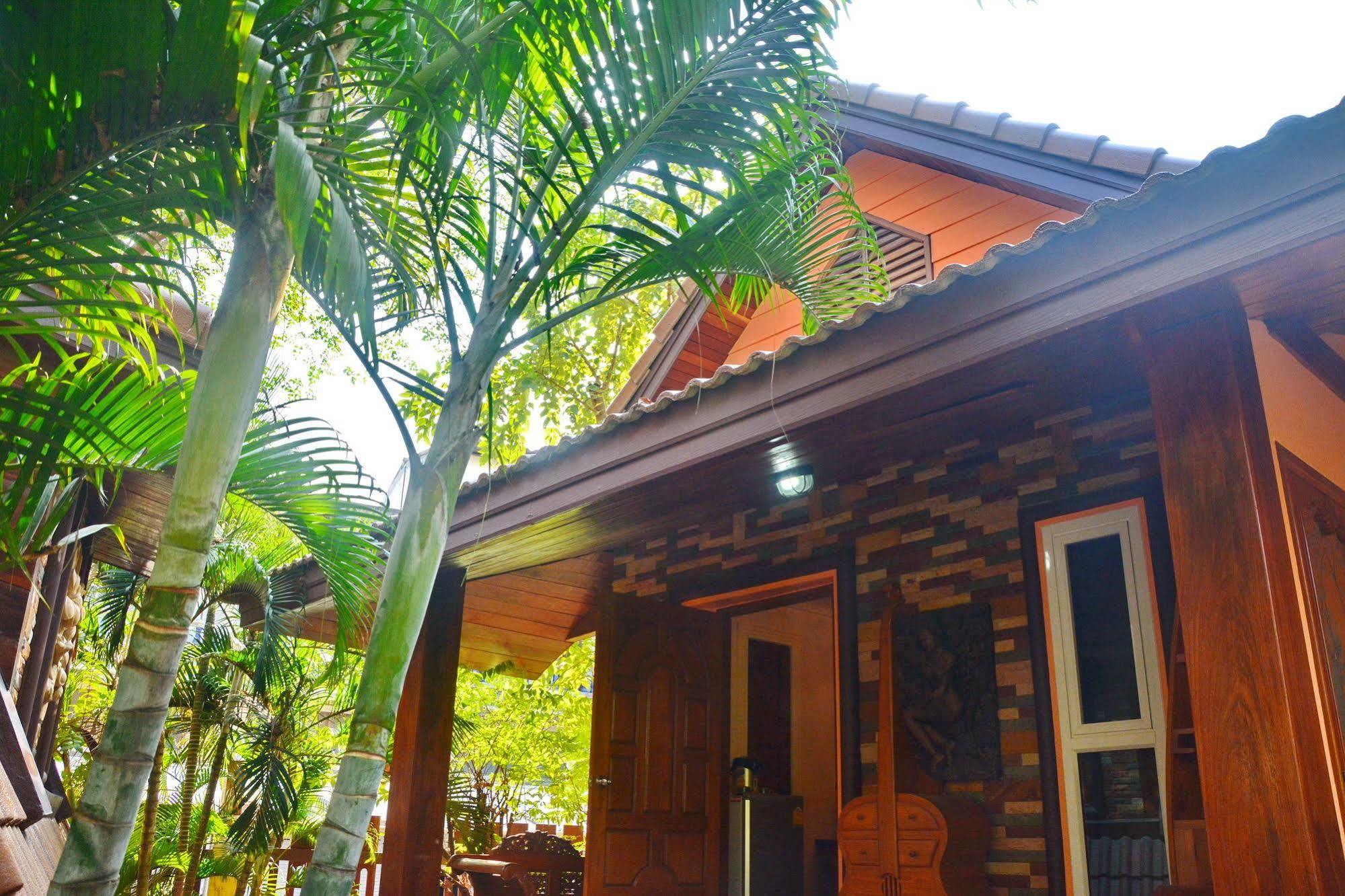 Khunsri Resort Art Boutique Hotel Pattaya Zewnętrze zdjęcie